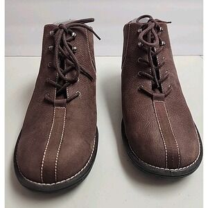 White Mountain Womens 9.5W Lisa Brown Suede Leather Ankle Booties Comfort NIB